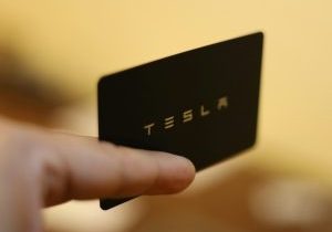 Tesla kreditter - henvisningsprogram